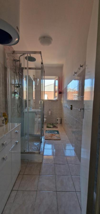 Casa Ilanfra - Appartamenti Gabbiano, Farfalla E Stella Marina Piombino Exterior photo